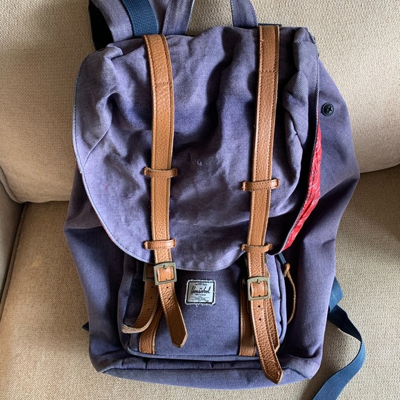 herschel backpack strap broken